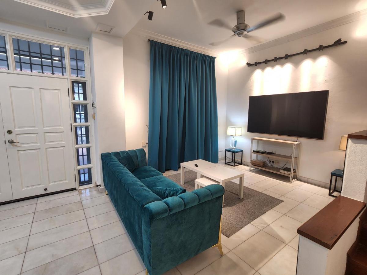 Holiday home Solok Burma Vacation @ Gurney Penang George Town